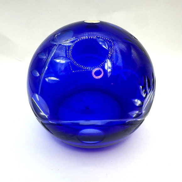 Vintage Cobalt Blue Etched Floral Art Glass Round Paper Weight Made in Romania - Picture 7 of 9